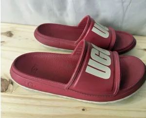 UGG Women’s Slide Sandals Size 8 Red Casual Beach Summer Footwear thumbnail 1