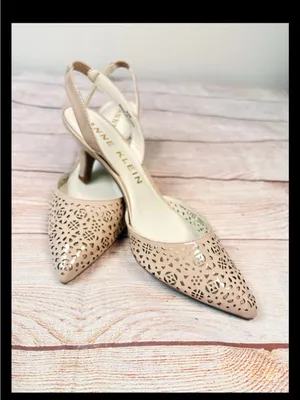 Anne Klein Women’s Sz 9.5M Tan Fabrizia w/Holes Design Slingback Kitten Heels thumbnail 9