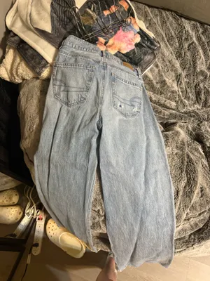 American Eagle Jeans Baggy Wide-Leg Super High-Rise thumbnail 3