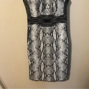 DVF Diane Von Furstenberg Embroidered Snake Print Fitted Dress thumbnail 3