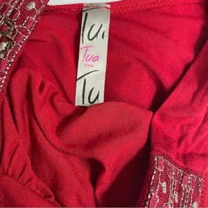 Forever 21 Halter NeckSleeveless Shirt Lg Red Top Blouse Dressy Embellished thumbnail 8