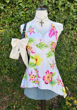✨Y2k floral halter top Multiple Size L thumbnail 1