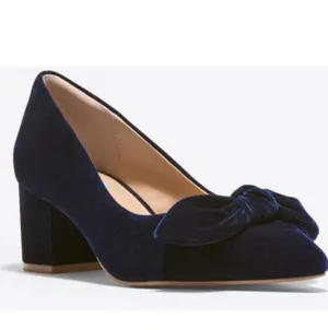 Draper James Frances in Navy Velvet thumbnail 9