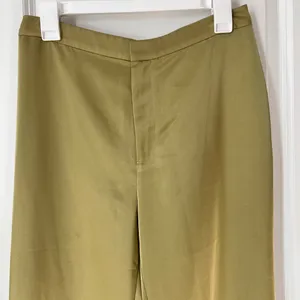 Reformation Avocado Green Straight Leg Pants size‎ 8 Casual Office Summer Party thumbnail 4