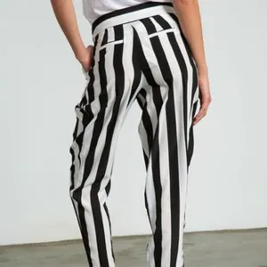 NWT Sans Souci Striped Lightweight Satin Feel Trouser Ankle Pant M Black White thumbnail 5