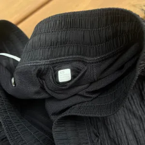 Lululemon Running Shorts‎ Negative Split Textured Run Short 2.5" Black XS thumbnail 5
