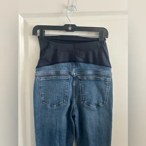 Madewell Kick Out Crop Maternity Jeans thumbnail 11