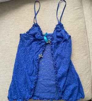 Y2K Victoria’s‎ Secret Blue Lace Open Camisole Top thumbnail 1