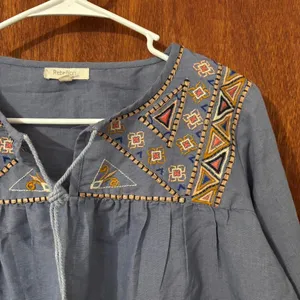 Rebellion Again Women's Top Size Large Blue thumbnail 2