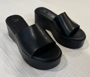 A New Day Black Platform Wedge Sandals 9 thumbnail 1