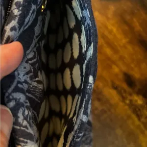 Vera Bradley  Indigo print pattern crossbody handbag thumbnail 16