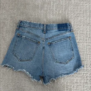A&F “the mom short high rise ” cutoff distressed medium wash blue denim shorts thumbnail 3