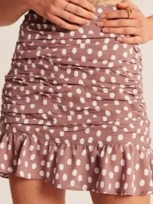 Abercrombie & Fitch Ruched Mini Skirt XL NWT Dusty Pink Polka Dot Mod Preppy thumbnail 1