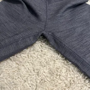 Lululemon Align 25” Heathered Grey Size 2 thumbnail 4