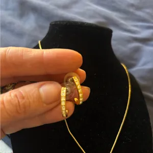 Roman Gold Teardrop Pendant Necklace and Hoop Earring Set - Gold thumbnail 5