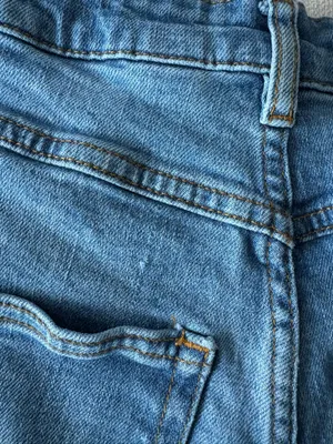 H&M Midi Jean Shorts thumbnail 5