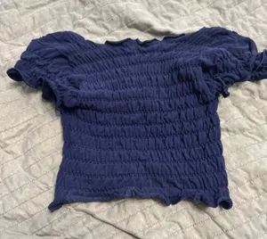 Anthropologie navy ruched crinkly top xs/xxs thumbnail 1