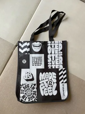 Lululemon Shopping Reusable Tote Bag Large thumbnail 2
