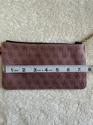 Dooney & Bourke Monogram Wristlet Pouch Purple Tan Coated Canvas Zip Clutch thumbnail 7