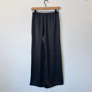 Aritzia Wilfred The Lodge Pant Satin Dark Olive thumbnail 12