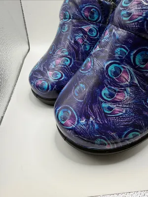 Easy Works by Easy Street Purple Peacock Print Clogs Slip Resistant Size thumbnail 3