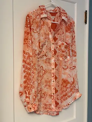 Pilcro Anthropologie Romy Relaxed Buttondown blouse size medium printed boho thumbnail 4