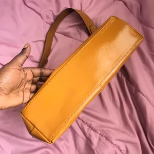 2000s Y2K Mcbling Preppy Romantic Grunge Whimsi Shoulder Hand Bag Purse Patent Leather Silver O-ring Yellowish Orange #subversive #coquette #fairy #streetwear #90s Measurement in pics Great condition thumbnail 3