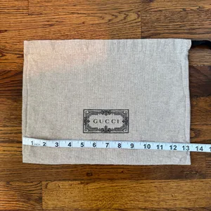 GUCCI Drawstring Dustbag Small Tan‎ and Black thumbnail 9