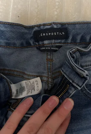 Jeans thumbnail 3