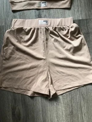 SheIn Women’s Crop Top and Biker Shorts Set thumbnail 3