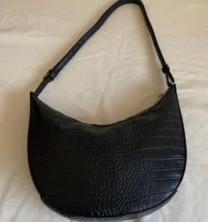 Purse  thumbnail 1