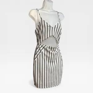 Windsor Mini Dress Womens Medium White Excellent Striped Cutout‎ Bodycon thumbnail 2