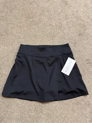 NWT Athleta Black Crosscourt High Rise 14" Skort size S thumbnail 4
