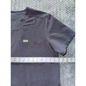 FIGS Women's Technical Collection Scrub Top Gray Short Sleeve V Neck Pocket Sz M thumbnail 6