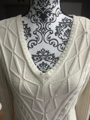 Nine & Co. Size Large Beige Cable Knit Sweater thumbnail 4