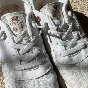 Roxy White Slip-On Snake Pattern Sneakers thumbnail 7