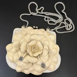 BRIGHTON Ivory Beige 3D Leather Flower Convertible Coin Purse Wallet Crossbody thumbnail 1