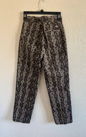 Dickies Camden pants in beige thumbnail 5
