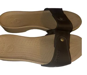Crocs brown cobbler slide size 9 thumbnail 1