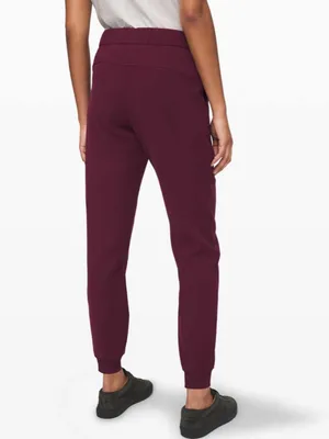 Lululemon On The Fly‎ Maroon Joggers Sz 6 thumbnail 4