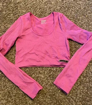 long sleeved top thumbnail 1
