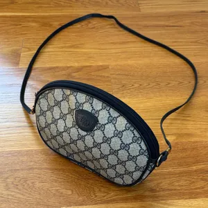 Gucci Crossbody Vintage thumbnail 1