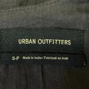 Urban Outfitters Women's Black Gauze Sleeveless Flowy Mini Shift Dress Size S thumbnail 7