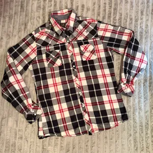 Cowgirl Up Womens Red Black Plaid Western Snap Embroidered Shirt Medium thumbnail 2