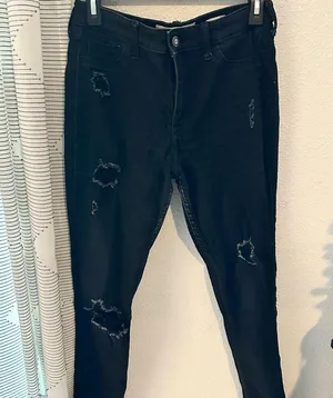 Hollister jeans thumbnail 2