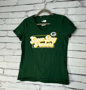 Green Bay Packers Women's Green and Yellow Graphic Top T Shirt SZ S/M Streetwear thumbnail 7
