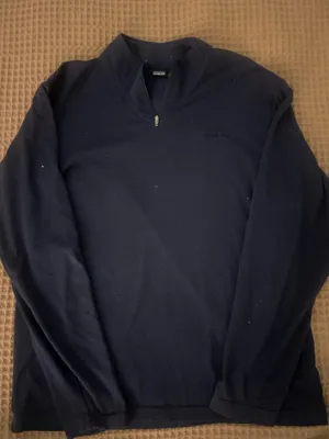 Lightweight woman’s patagonia quarter zip vest in size thumbnail 1