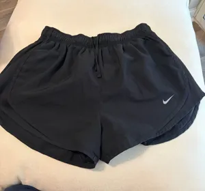 Nike Shorts Dri-Fit thumbnail 1