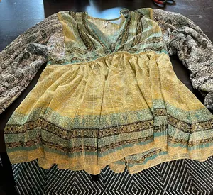 COPY - long sleeve blouse in a shear material size medium. GUC. thumbnail 1