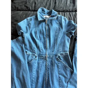 WILDGAT Denim Jumpsuit Medium Wash Short Sleeve Flare Leg Zip Front Blue Small thumbnail 8